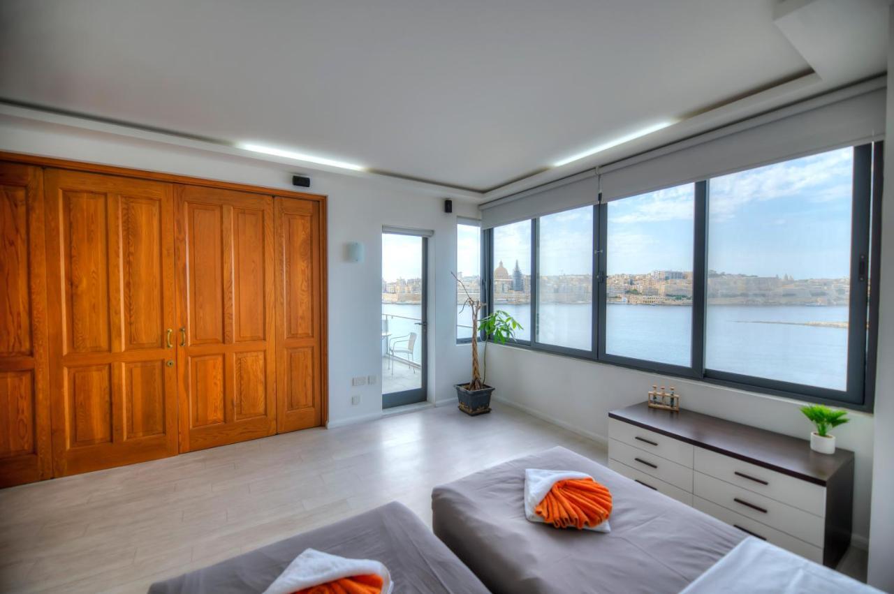 Bright And Spacious 3 Bedroom Apartment With Breathtaking Views - Goslm-5 Sliema Extérieur photo