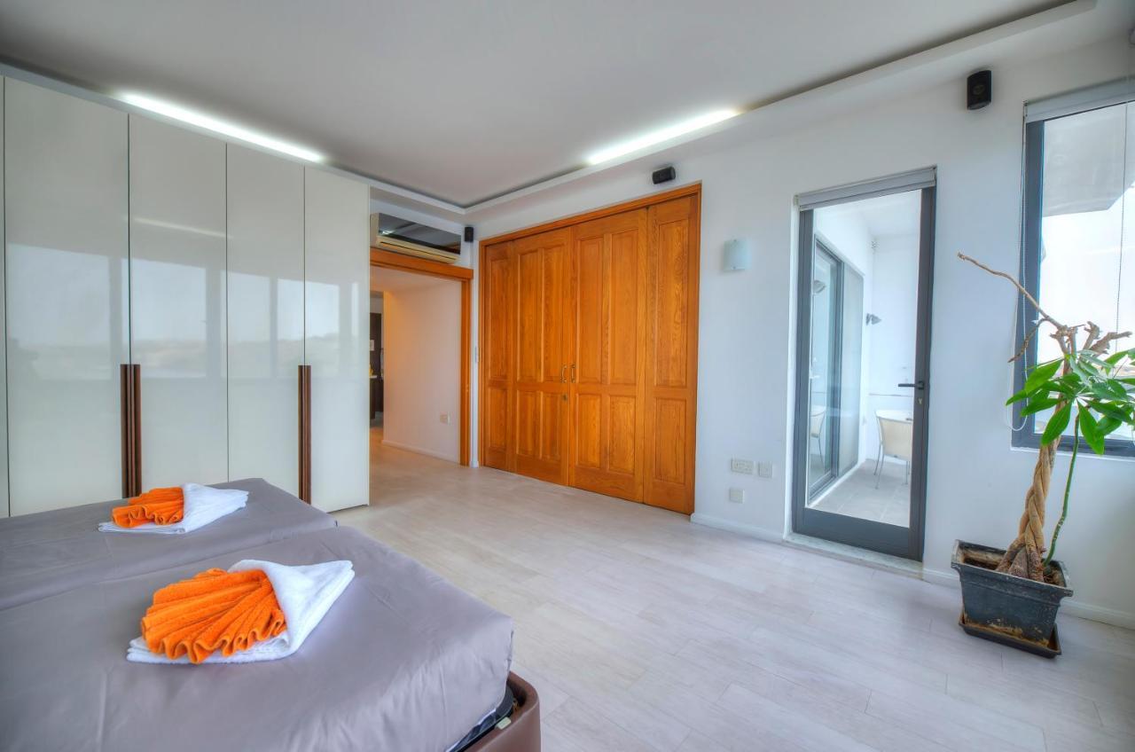 Bright And Spacious 3 Bedroom Apartment With Breathtaking Views - Goslm-5 Sliema Extérieur photo